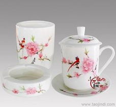 文具套裝選購指南 價格、廠家與批發渠道全解析，兼論禮品瓷應用